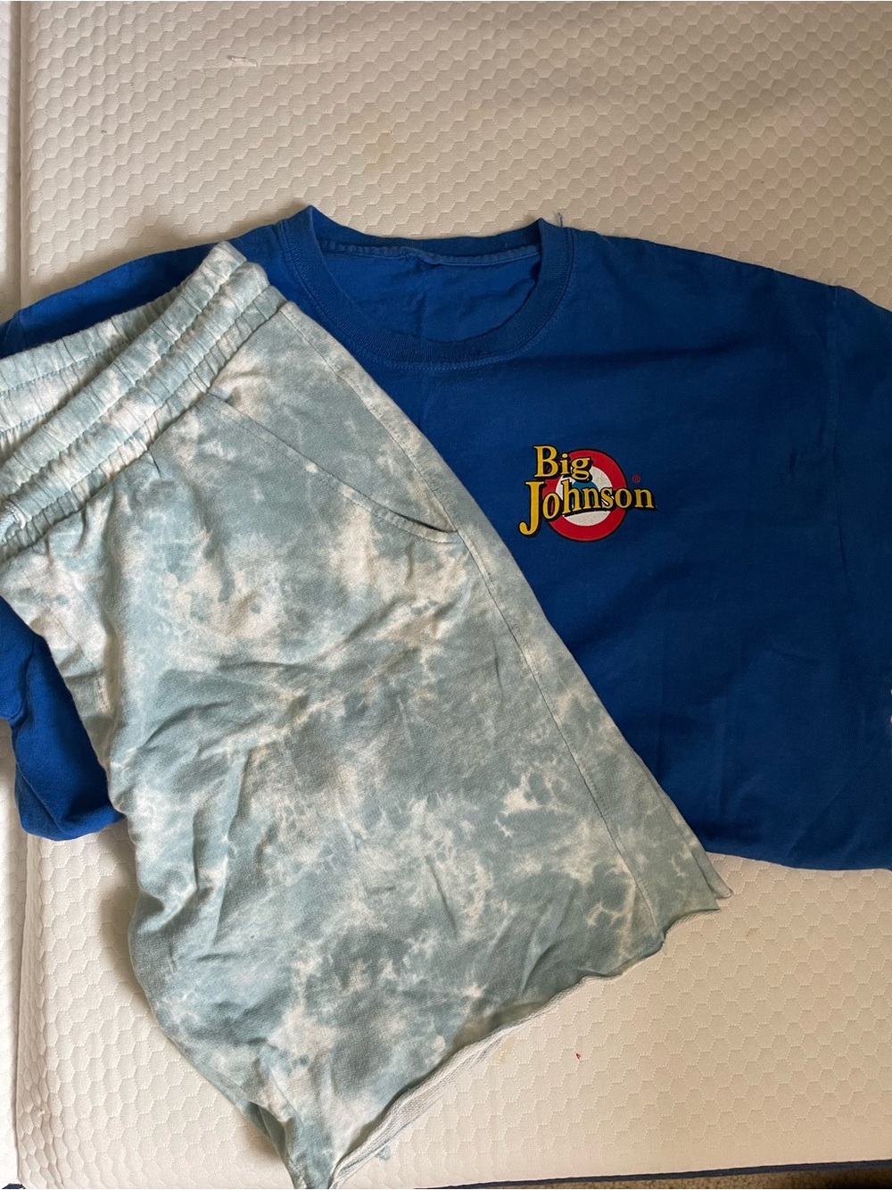 Men’s Light Blue Tie Dye Shorts
Medium
Great Used Condition 
Original Use